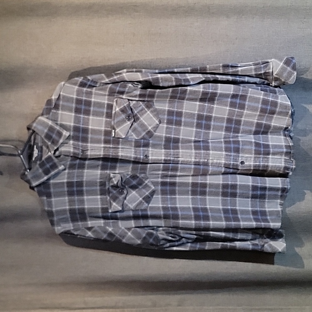 Matrix button-up